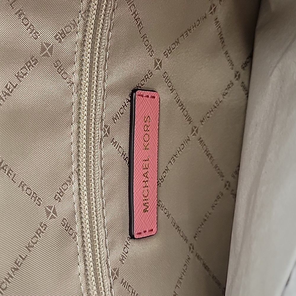 NWT Michael Kors Charlotte Large Shoulder Leather Tote In Tea Rose - Picture 3 of 14